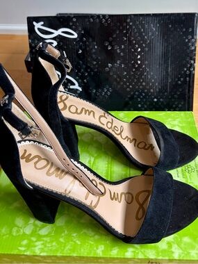 Sam Edelman Black Suede Ankle Strap Block Heel Sandals YARO